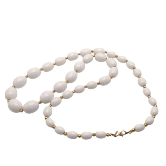 Monet Vintage Single Strand White Lucite Beaded Gold-Tone Spacer Necklace - Picture 8 of 15